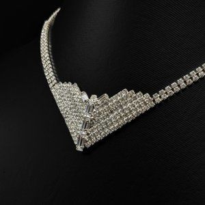 Nos Vintage Continental V-Shaped Art Deco Style Rhinestone Necklace - With Tag